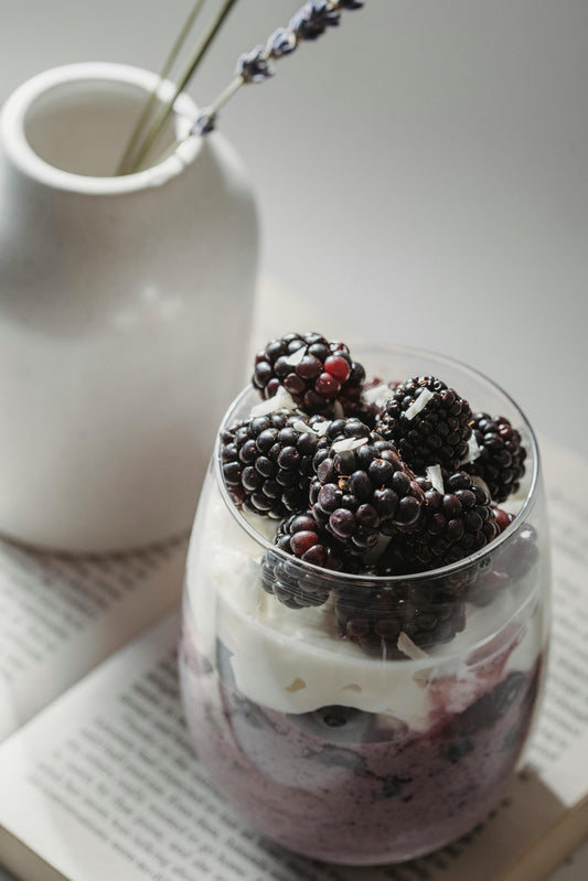 Recept: Overnight Chia Pudding met FrenzyFruit® Bramen Poeder en Kwark