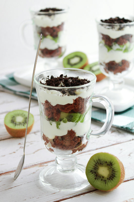 Recept: Gezonde Tiramisu met FrenzyFruit® Kiwi en Chocola Topping